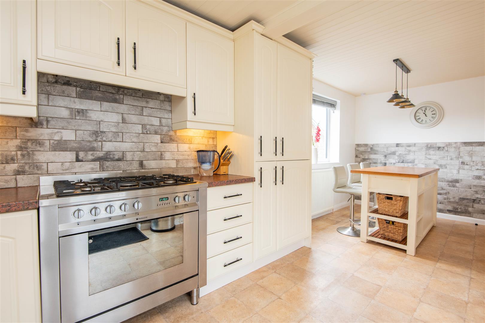 3 bed property in Withy Trees Avenue, Preston